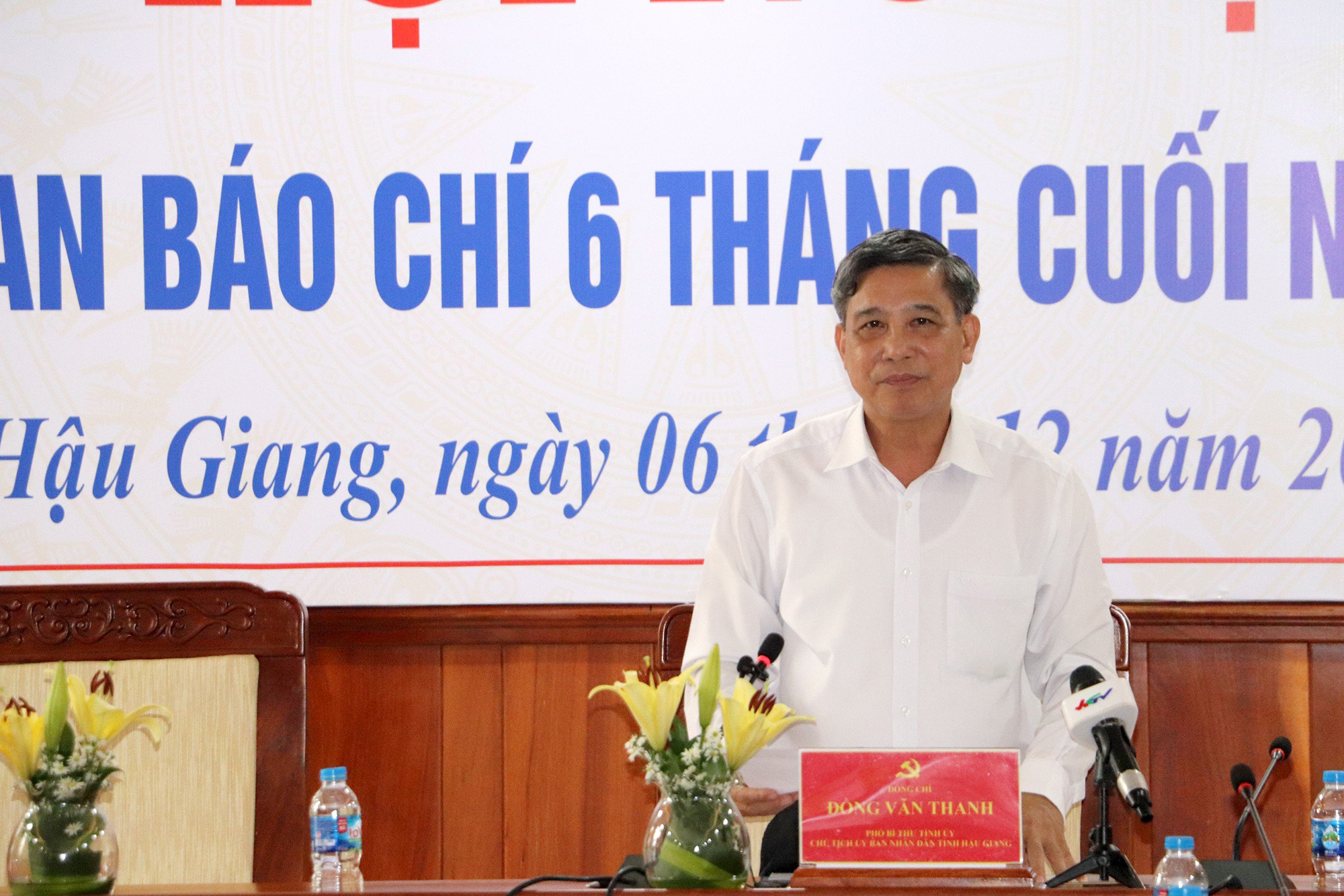 Đồng chí Đồng Văn Thanh - Chủ tịch UBND tỉnh Hậu Giang phát biểu tại hội nghị.